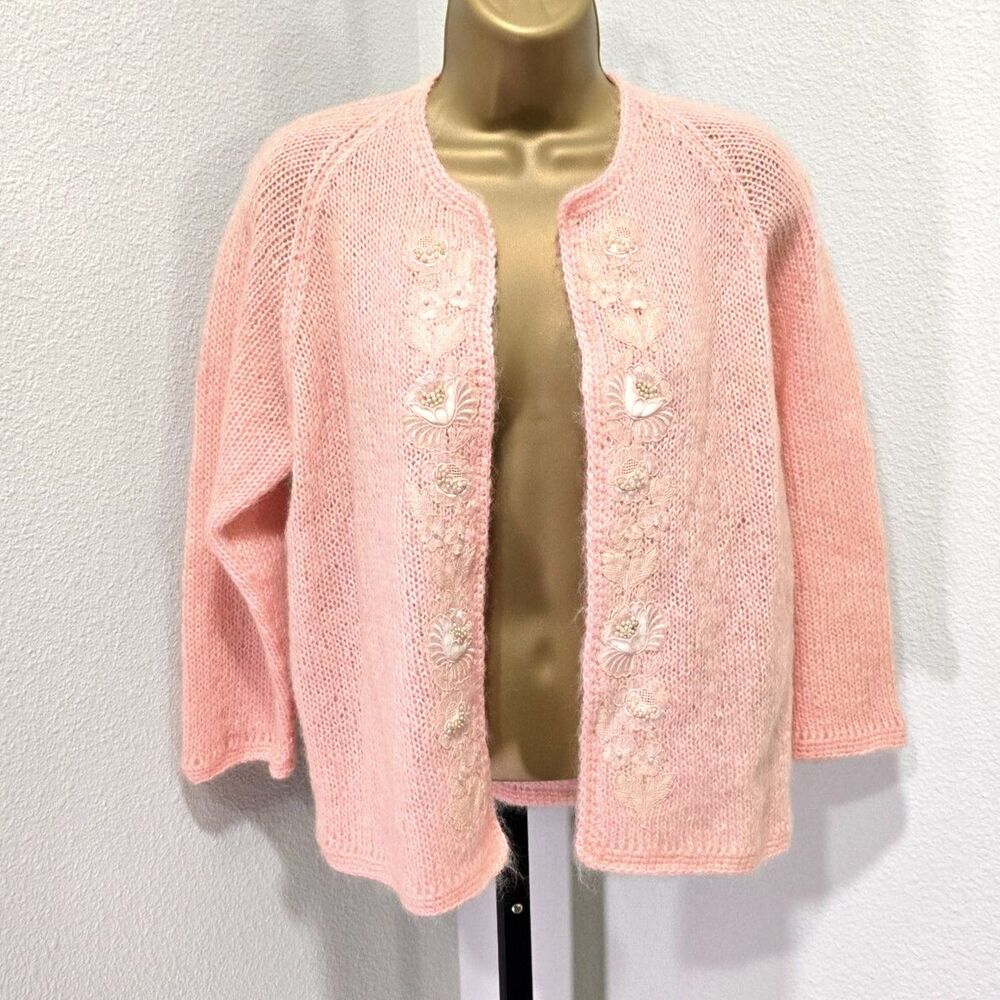 60s Hand Knit Cottage Fairy Powder Pink Cardigan Sweater Women's M Beaded Granny